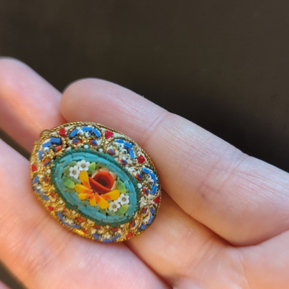 None Jewelry - Brooch